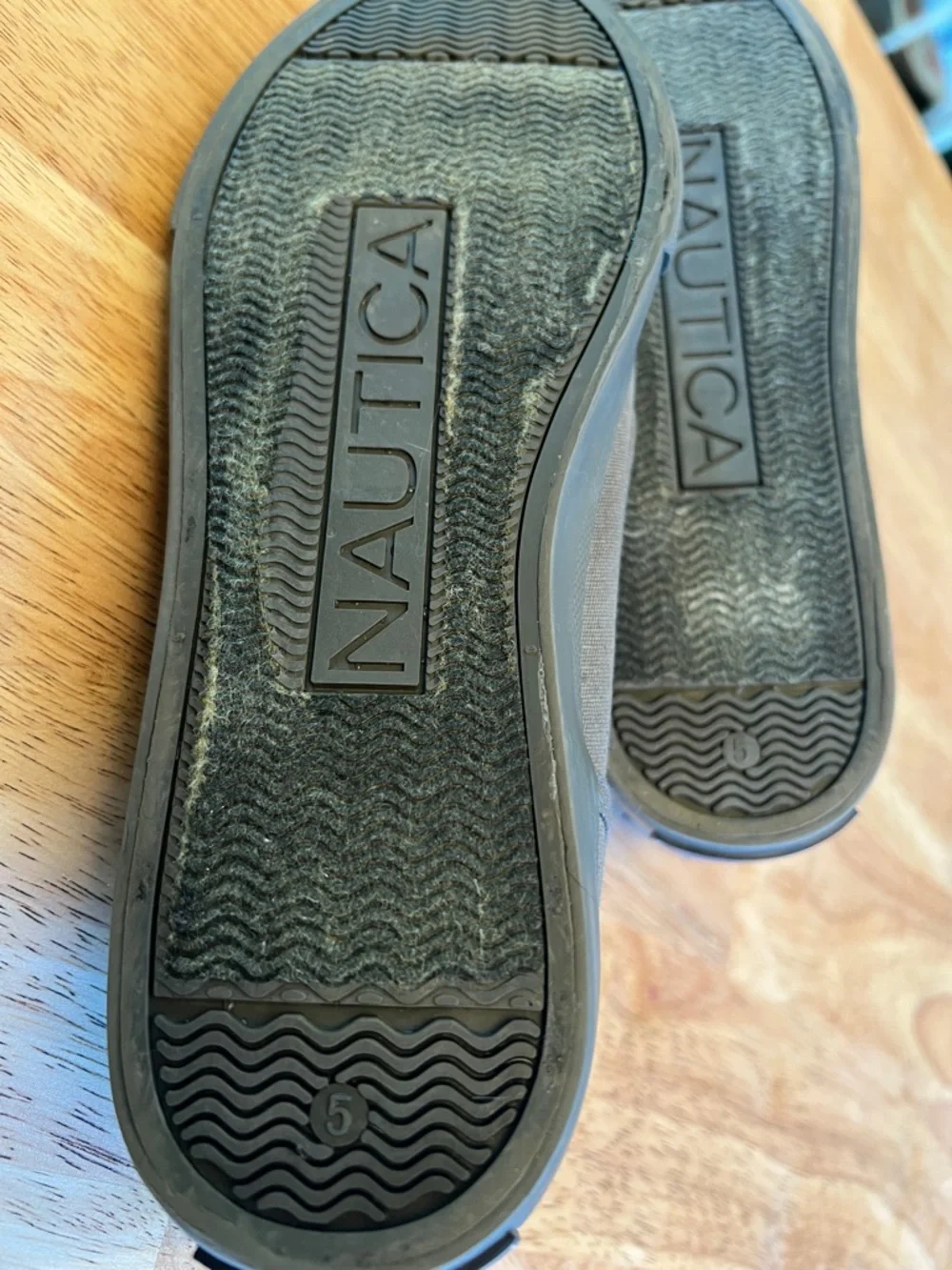 Nautica Spinnaker Youth Gray Boat Shoes US size 5 or EU 37 - Picture 11 of 14